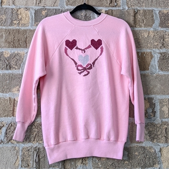Vintage 80s Cross Stitch Sweatshirt Valentine's Day Heart Pink Medium - Picture 5 of 5